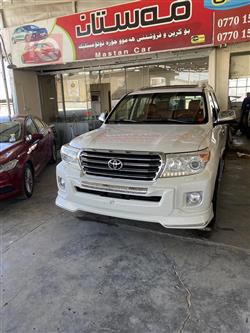 تۆیۆتا لاند کروزەر